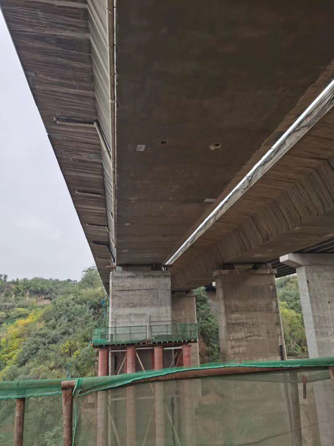 朝阳桥梁加固前制定可行设计方案图并用对施工方法